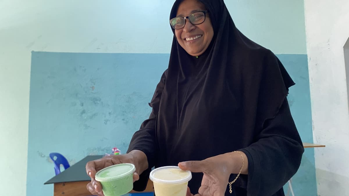 ނަޑައްލާ އަށް ގޮސް ހައިވެއްޖެ، ބަސްބޫސާގައި ބަސްހުއްޓިއްޖެ